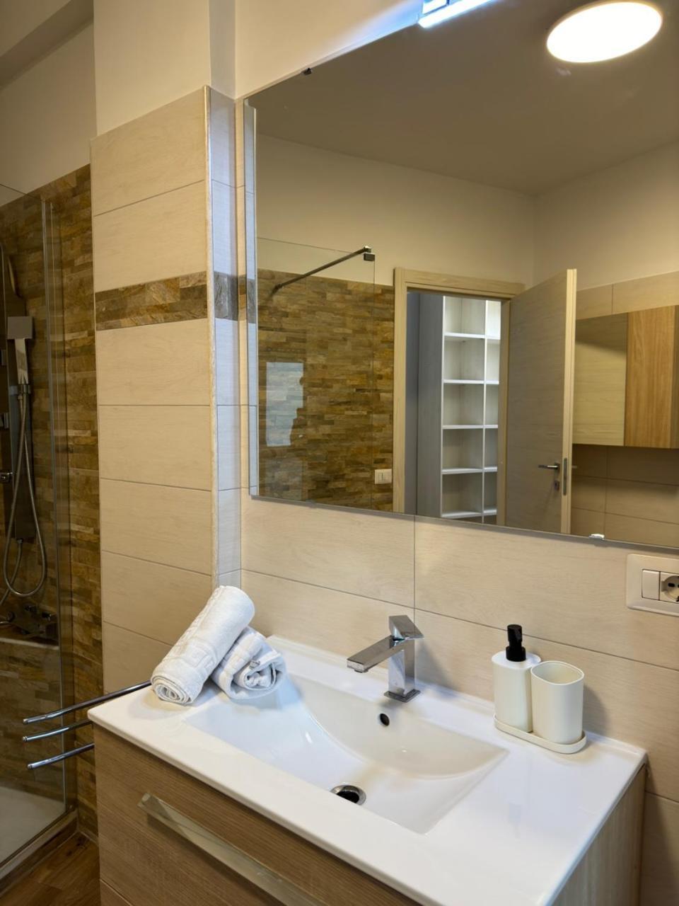 Apartment Dandy House *